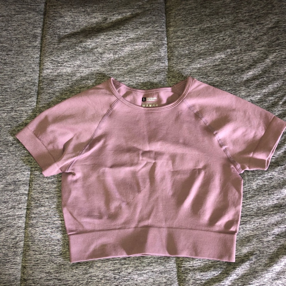 Cropped Workout Top